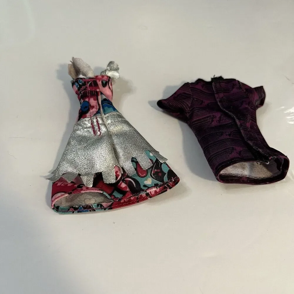 Monster High Sm Mixed Lot of 6 Clothes & Accessories Cleo De Nile Purse & More